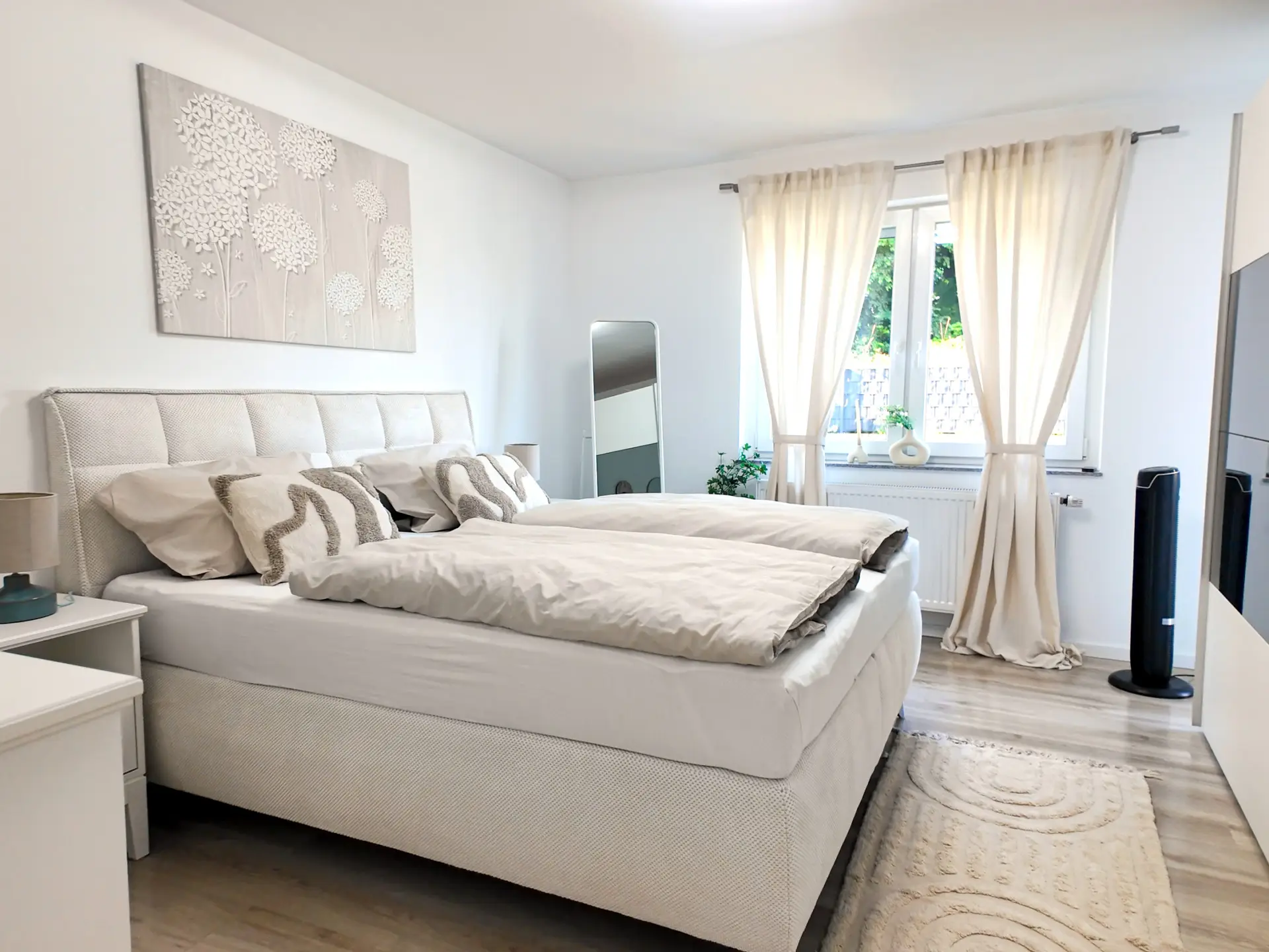 katzenbach-bedroom-01