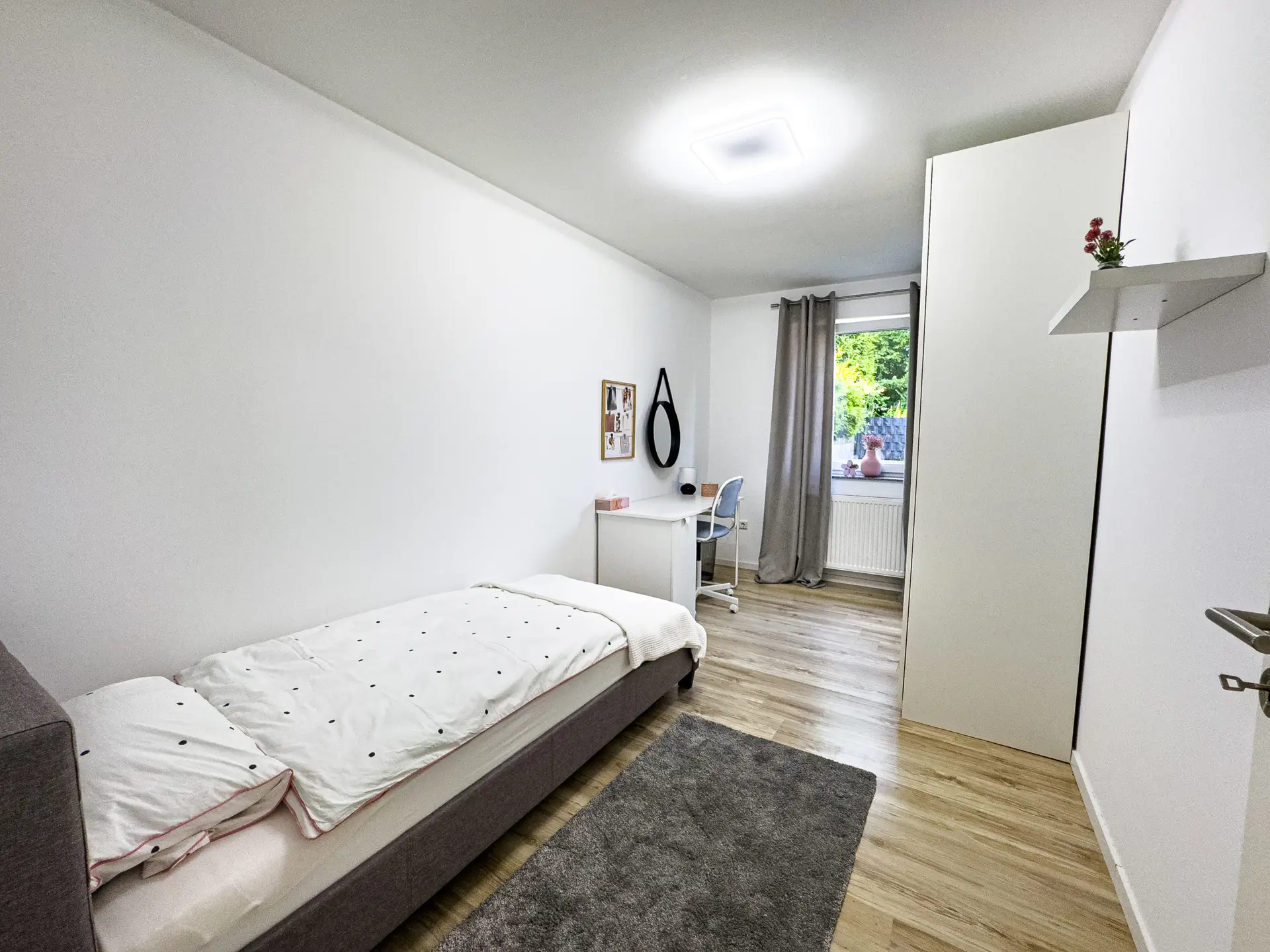 katzenbach-bedroom-02